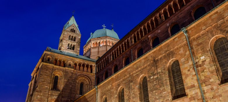 Dom bei Nacht Kaiserdom Nordseite bei Nacht