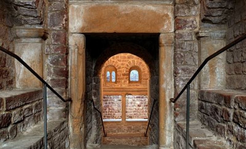 Eingang zur Mikwe im Speyerer Judenhof Eingang zur Mikwe im Speyerer Judenhof