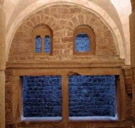Mauern der mittelalterlichen Synagoge