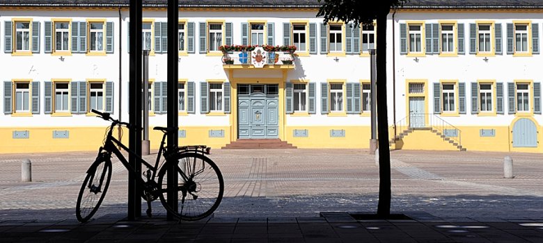 Fahrrad vor dem Bischofspalais