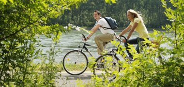 Radfahren am Rhein