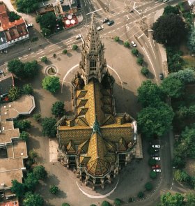 Luftaufnahme der Gedächtniskirche