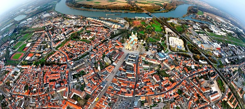 Luftaufnahme der Stadt Speyer