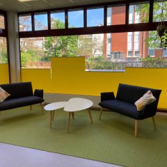 Sofaecke im Kursraum