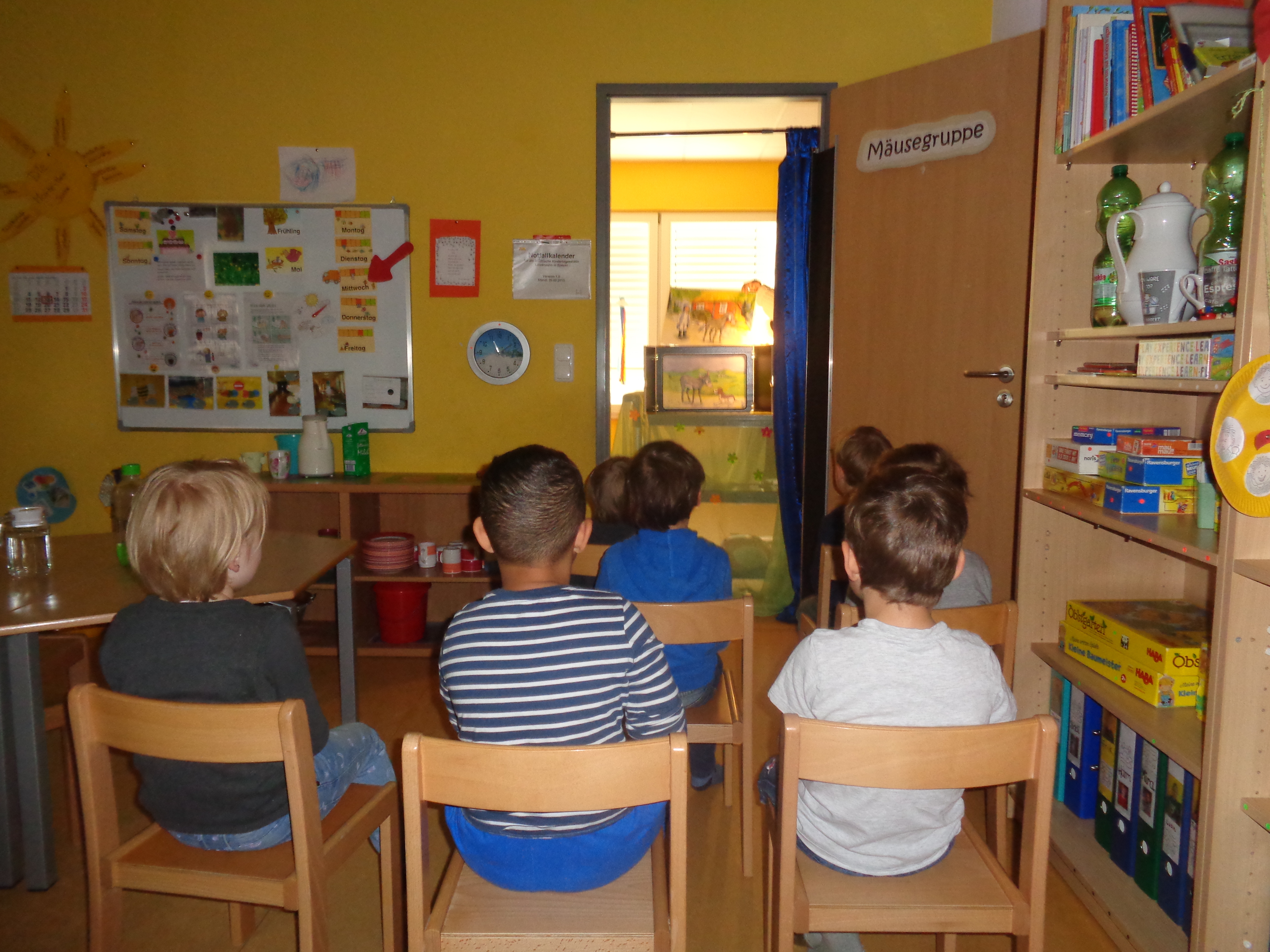 Gespanntes Warten auf die Vorstellung