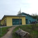 Außenansicht des Vordereingangs der Kita