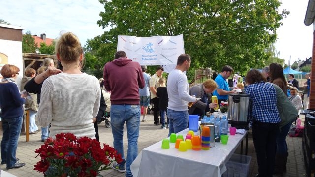 Groß und Klein beim Hortfest