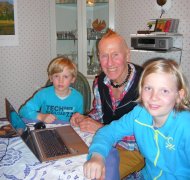 aktiv dabei 3 - 2017 Dr. Dietmar Eisenhammer mit Joshua und Marlon