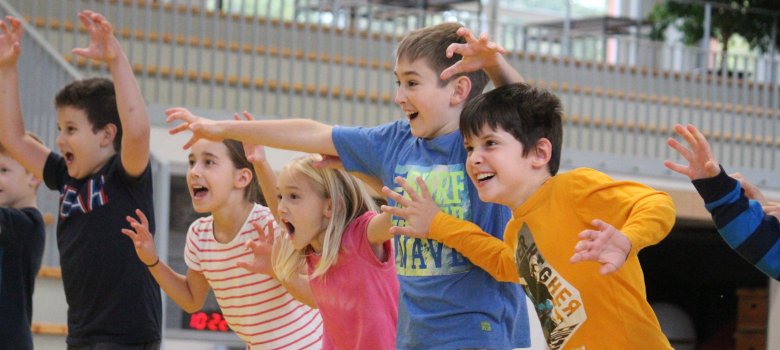 Kinder bei der Wilden 13