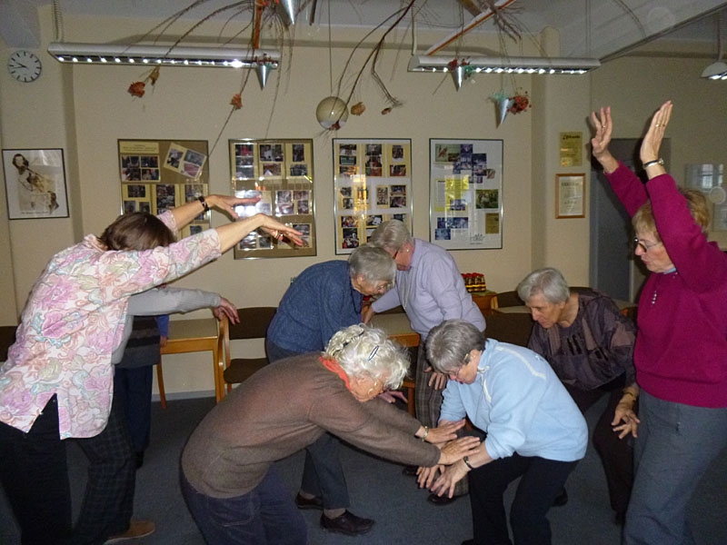 Spielerisches Gestalten mit Dawn Dister