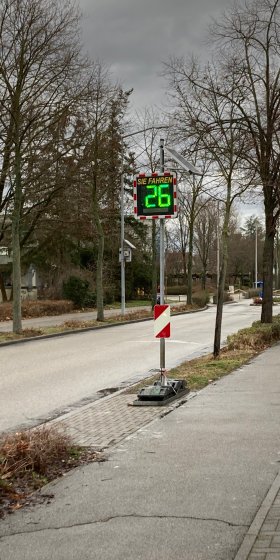 Geschwindigkeitsanzeige in der Fritz-Ober-Straße in Speyer