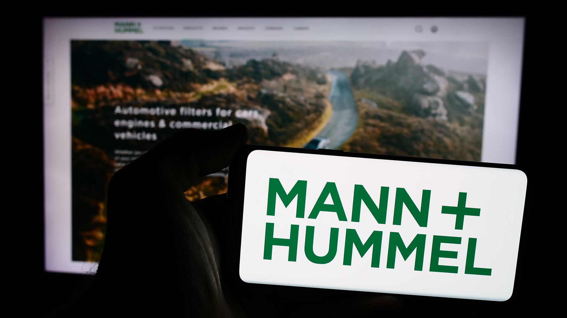 Timon Humme Stellungnahme der Stadt Speyer zur geplanten Werksschließung von MANN ...