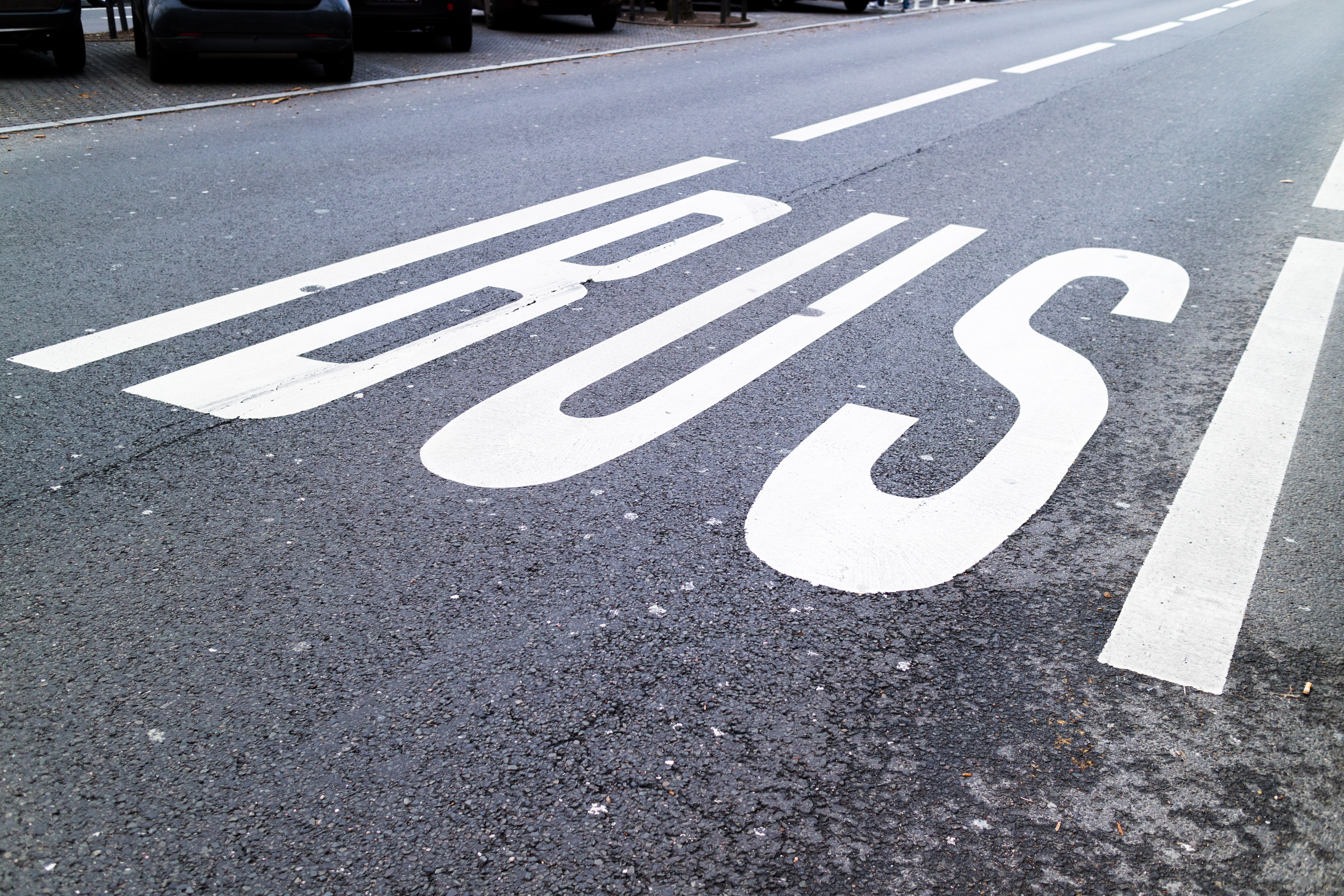 Busspur in der Innenstadt