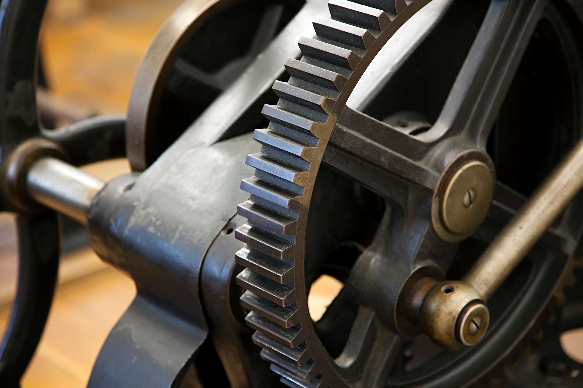 Symbolfoto Detail einer alten Druckerpresse