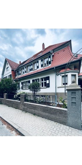 ehemaliges Beamtengebäude in der Hans-Purrmann-Allee 10 in Speyer