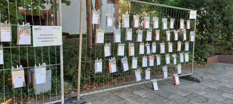 Aktion "Pflück dir ein Buch" 2020 bei der Stadtbibliothek Speyer