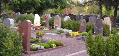 Reihengräber auf dem Speyerer Friedhof
