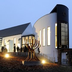 Die Synagoge "Beith Shalom" am St. Guido-Stifts-Platz